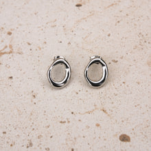 Load image into Gallery viewer, KELLY EARRINGS