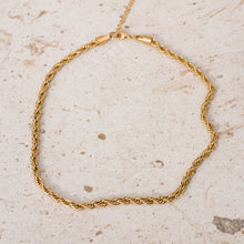 Load image into Gallery viewer, DELIA SHORT NECKLACE