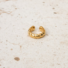 Load image into Gallery viewer, MARTINA EARCUFF EARRING