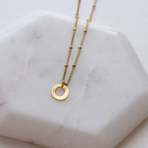 INITIAL PENDANT NECKLACE