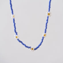 Load image into Gallery viewer, DAISY NECKLACE