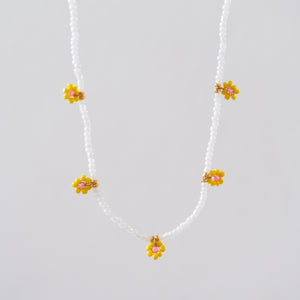 DAISY NECKLACE