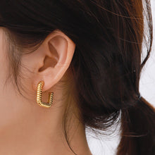Load image into Gallery viewer, GELMA EARRINGS