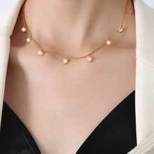 Load image into Gallery viewer, ROSE NECKLACE